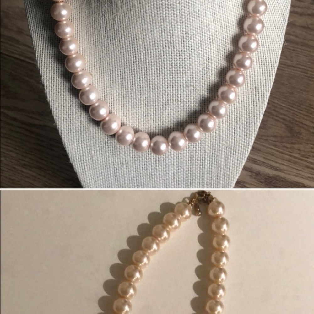 Pink pearl necklace